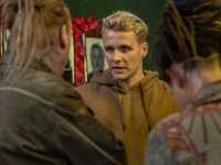 ��������-������